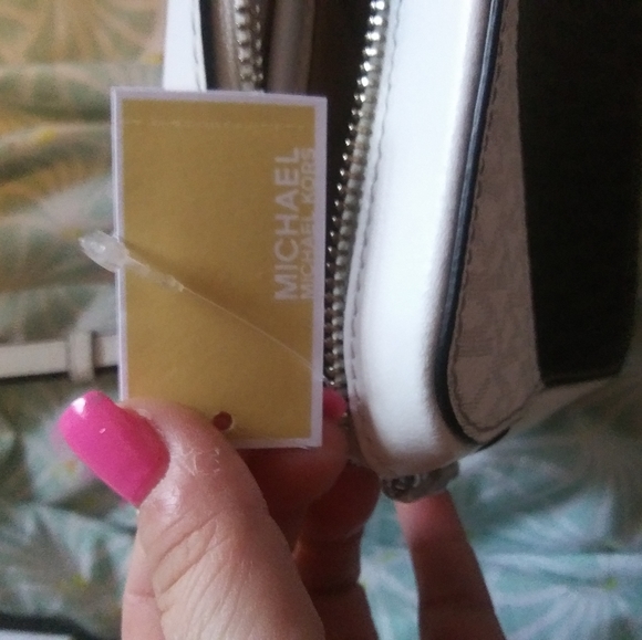 Michael Kors Purse - Picture 2 of 3